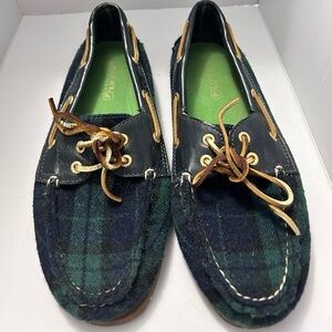 Sherry Women’s Blue & Green Plaid Boat Shoes

Size 8 1/2M